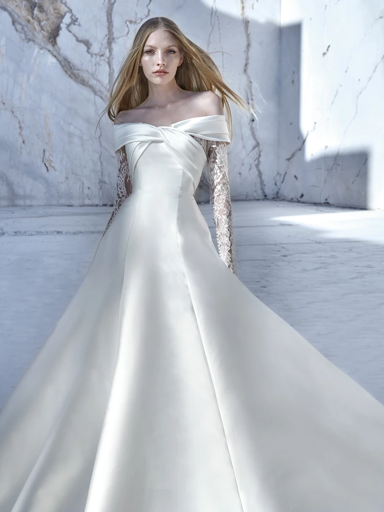 ウエディングドレス　pronovias プロノビアス ウエディングドレス｜インポートドレス「プロノビアス」｜PRONOVIAS
