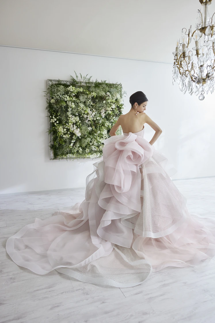 LAH-2520 pink｜Les Fees couture(レフェクチュール)のウェディングドレス