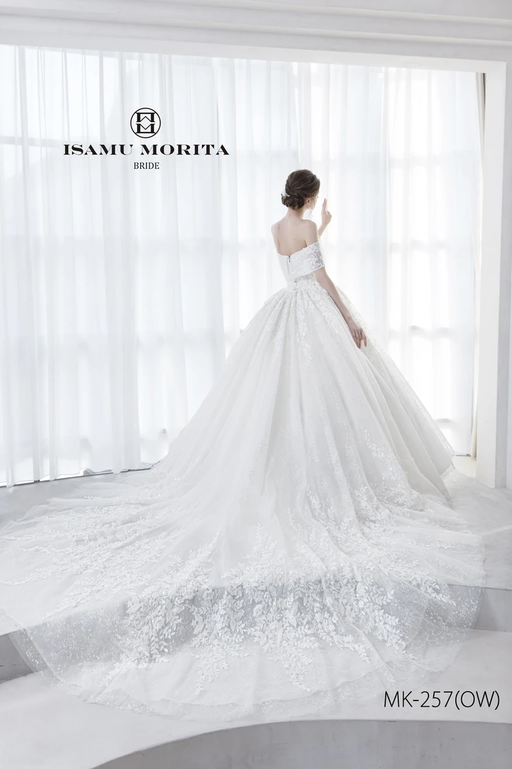 MK-257(OW)｜ISAMU MORITA BRIDE(イサムモリタブライド)のウェディング