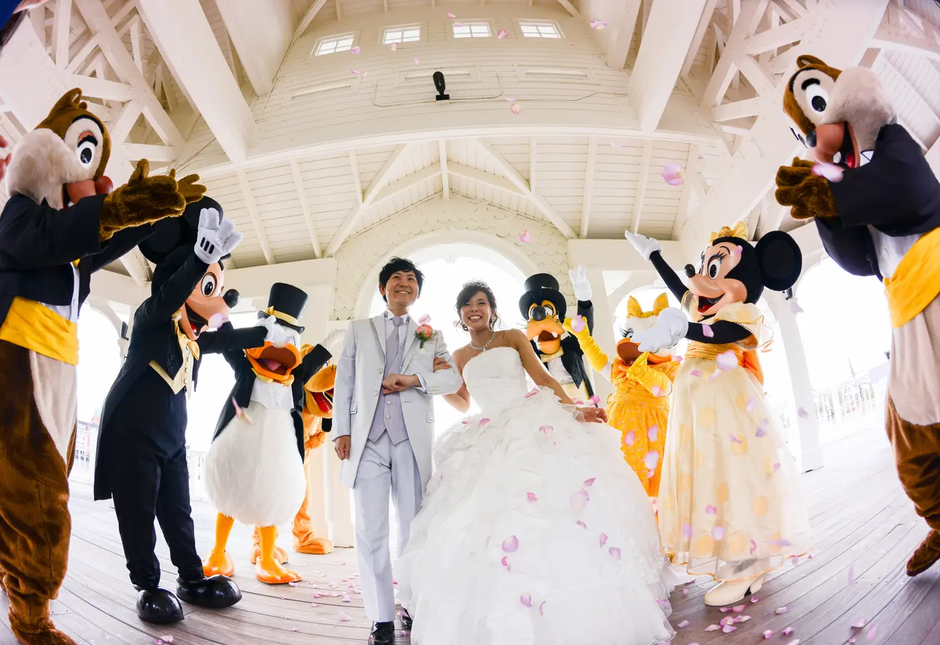 ディズニーウェディング - ディズニーワールドの結婚式レポ【みんなの