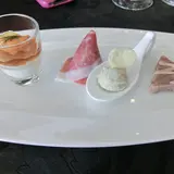 ダブリュー・ザ・ブライズ・スイート