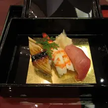 お寿司。中トロがおいしかったかな