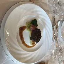 肉 とても小さく豪華でなかった