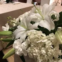 装花は生花でした