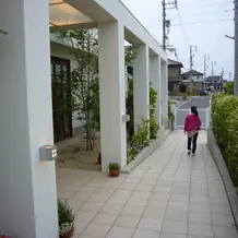 披露宴会場までのスロープ