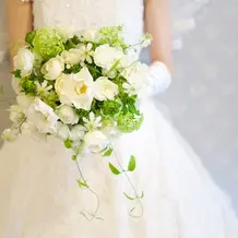 ドレスにあったブーケ