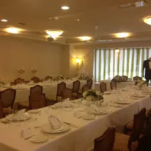 中くらいの会場  30～50人くらい