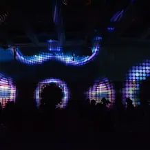 登場する際のインパクトに最高の演出です。