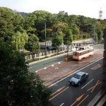 親族控室からの風景（路面電車）