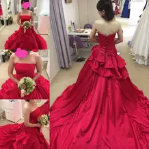 赤のカラードレス