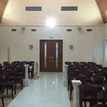 挙式会場 祭壇より