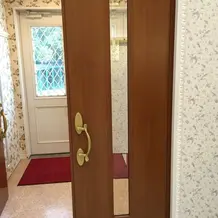 挙式会場のドア