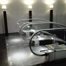 専用エスカレーター