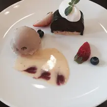 チョコムースケーキとコーヒーアイス