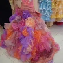 TUTUのドレス。ボリュームたっぷり