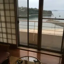 お部屋からも海
