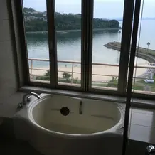 お風呂から海が見える