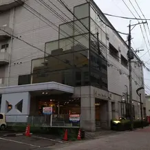 表から見たホテル