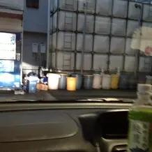 ゴミ置き場が駐車場内