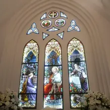 大きなステンドグラス