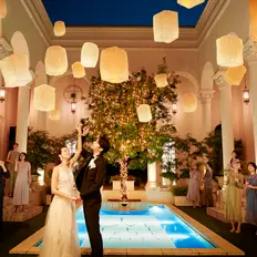 プール付きの一軒家を完全貸切