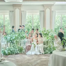 華やかな時を刻む2つの貸切邸宅