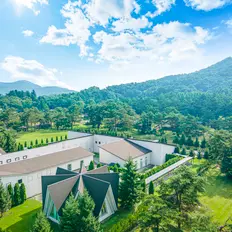 非日常感あふれる総合リゾート