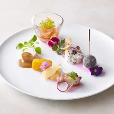 料理クオリティとスタッフ対応力