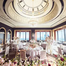 抜群の好立地×開放的な上質空間