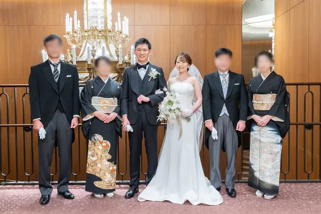 大切な親族と親しい友人一人ひとりに感謝を伝える結婚式 - 東京會舘の