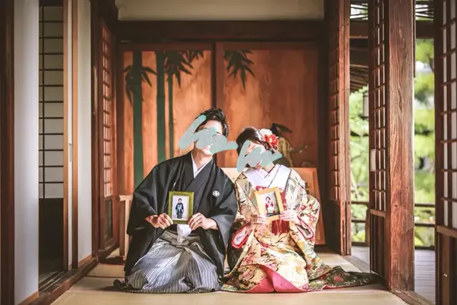 和装前撮りではお互いの七五三の写真 結婚式準備レポ みんなのウェディング