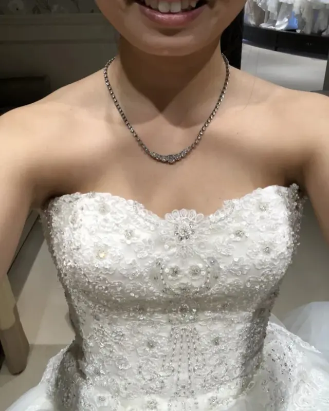 このネックレスは一番シンプルなもの 結婚式準備レポ みんなのウェディング