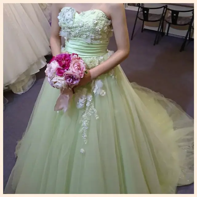 ウエディングドレスは綺麗めに カラ 結婚式準備レポ みんなのウェディング