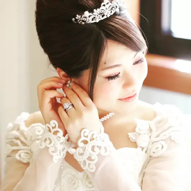 前撮りのウェディングドレスの髪型は 結婚式準備レポ みんなのウェディング