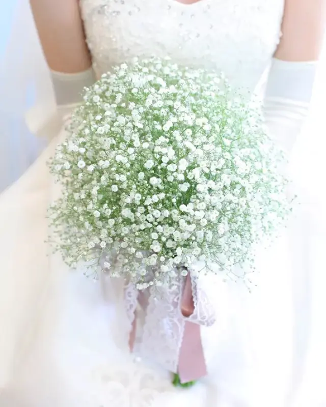 ブーケはwdかすみ草 Cdではピン 結婚式準備レポ みんなのウェディング