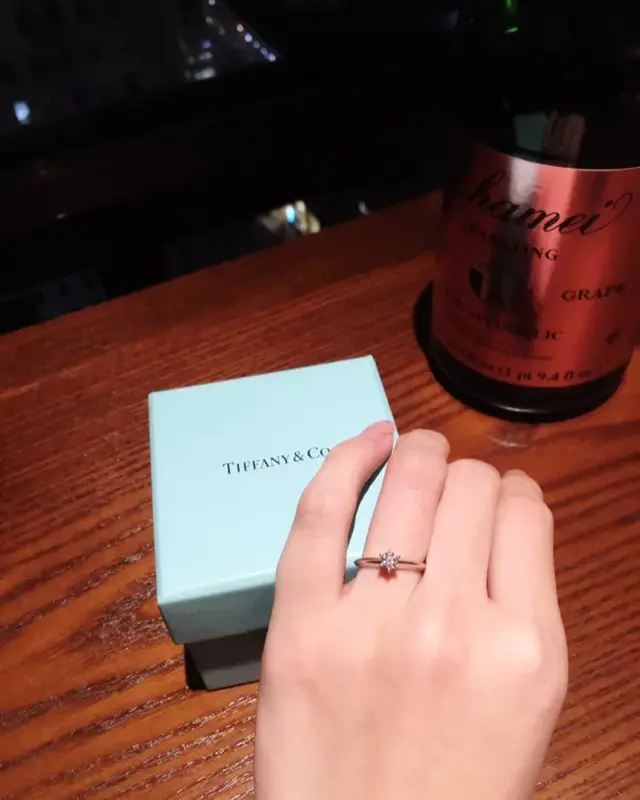 婚約指輪はティファニーセッティング 結婚式準備レポ みんなのウェディング