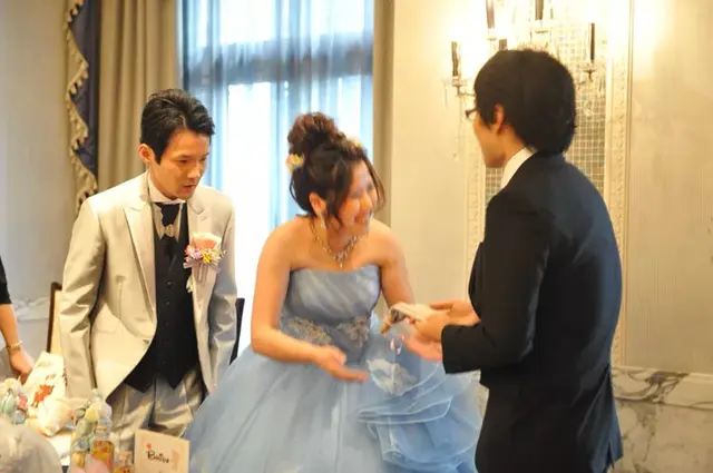 余興の１つとしてドレス色当てクイズ 結婚式準備レポ みんなのウェディング