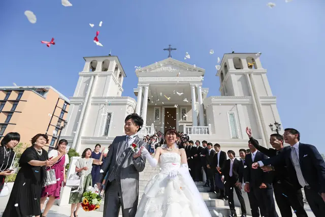 結婚式費用の負担はどちらがどれくらい 実例でわかる費用負担相場 みんなのウェディングニュース