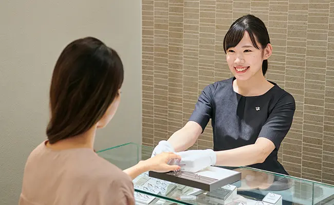 プロのジュエリーコーディネーターが お客さまの悩みを解決