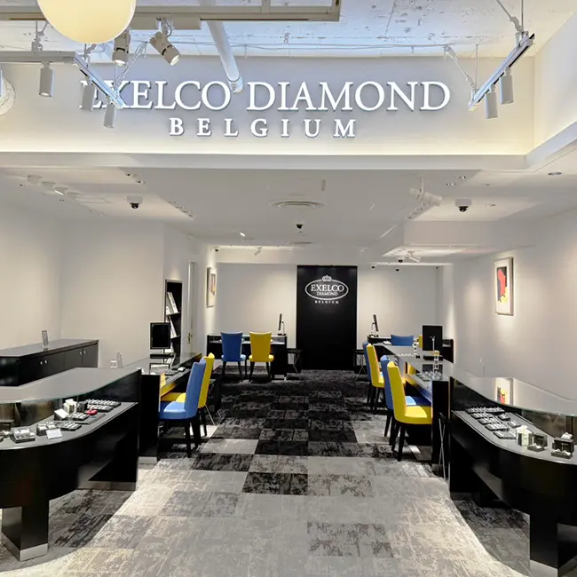 横浜モアーズ店