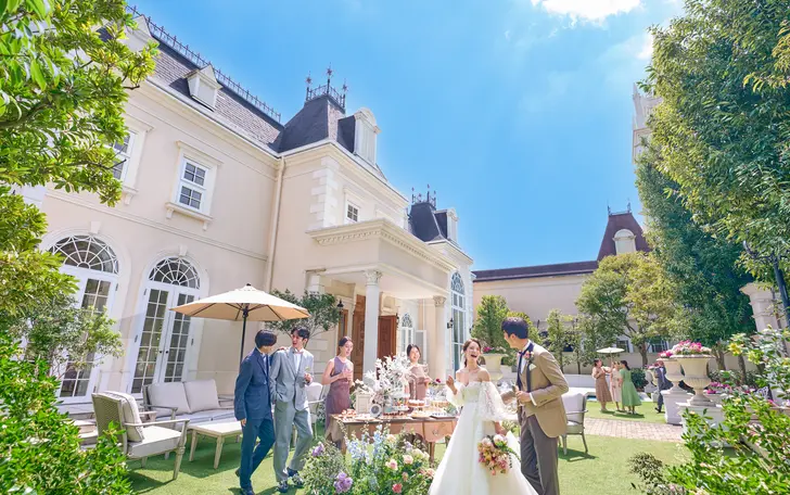 全ての邸宅には広大な貸切ガーデンをご用意！ゲストと一緒に楽しめる空間に！