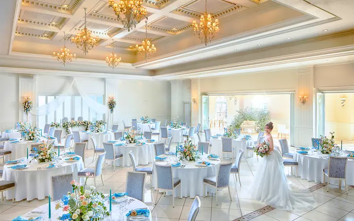 「ブラン・シャンブル」は純白基調で清潔感と洗練を感じさせる空間