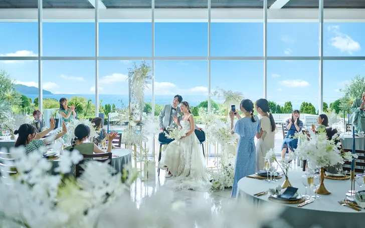 一軒家を1組だけ貸切で、ふたりとゲストだけのプライベートウエディング♪