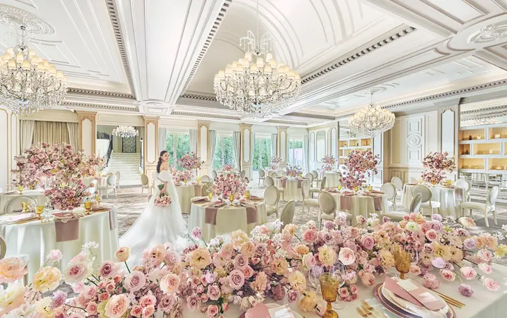 貸切ガーデンと一体となった開放的な会場「グランデ」