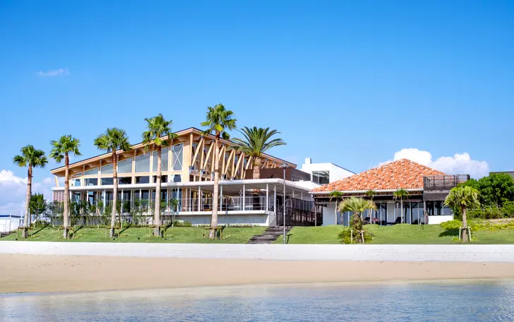 外観から非日常感を味わえるウエディングリゾートで特別な1日を過ごそう