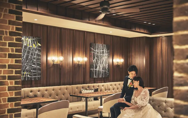 会場はもちろんブライズルーム、親族控室などワンフロアすべての空間を貸切ることができるのでプライベート感あふれる1日を