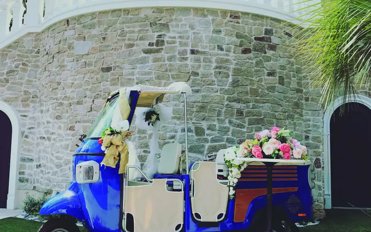 会場限定でヴェスパ（トゥクトゥク）入場も叶います