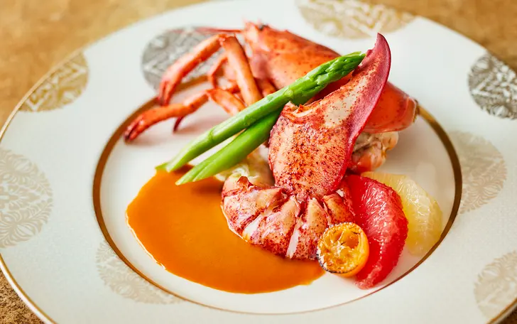 おふたりの新たな門出を祝うお料理は、私たち料理人からおふたりへ贈る最高の贈りもの