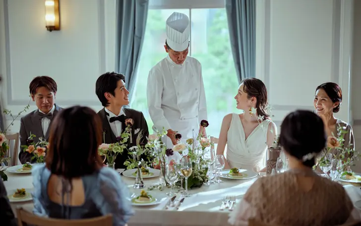 料理の原点である材料は、全国各地の素晴らしい食材を厳選。その魅力と料理人の想いが伝わる、ここでしか食べられない料理を提供