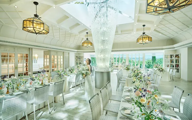 おふたりらしさを表現するコーディネートが映え、上質感や美しさをさりげなく感じる心地よい会場